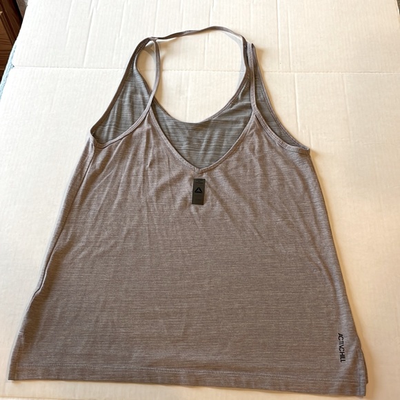 Reebok LES MILLS Gray Strappy Tank Top - Size XS - Picture 3 of 4